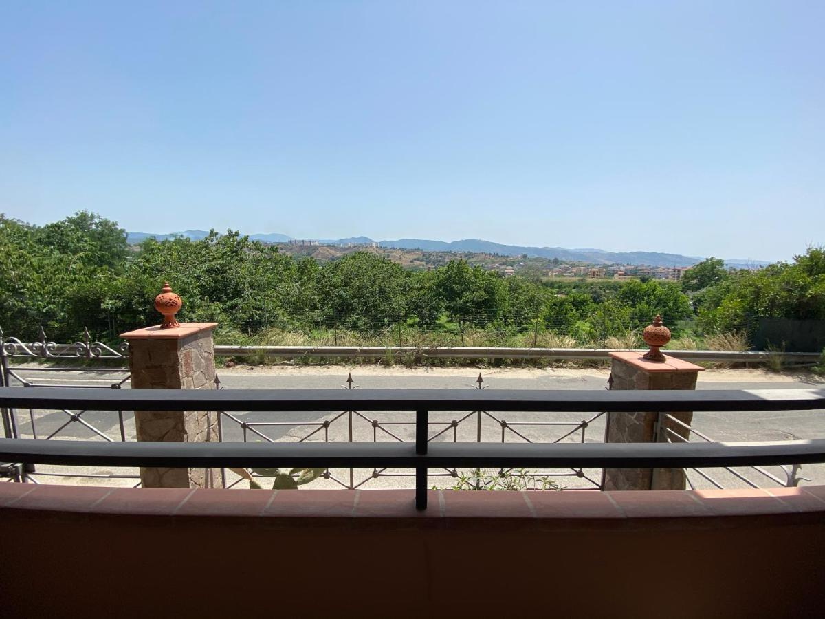 All'Anoneto B&B Catona Di Reggio Calabria ภายนอก รูปภาพ